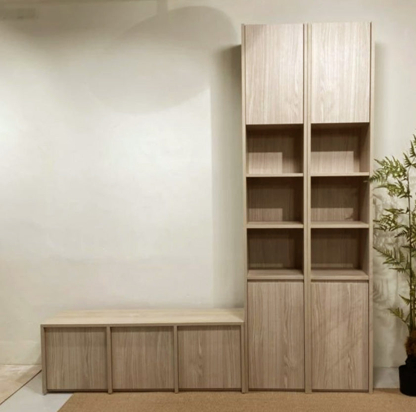 Amiable Cabinet 1002