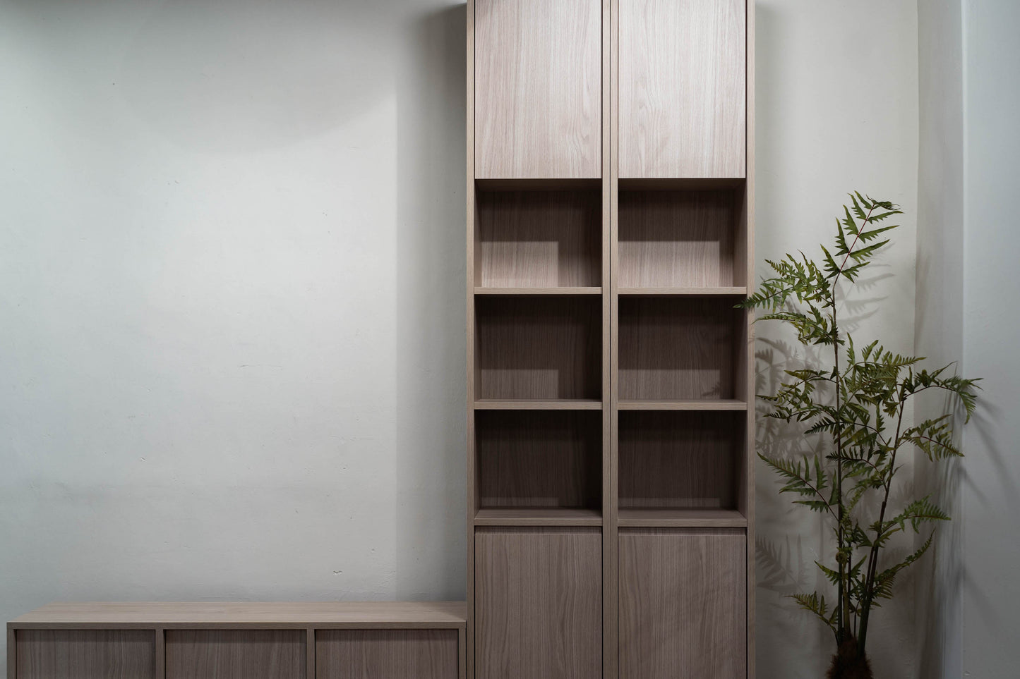 Positive Cabinet 1003A