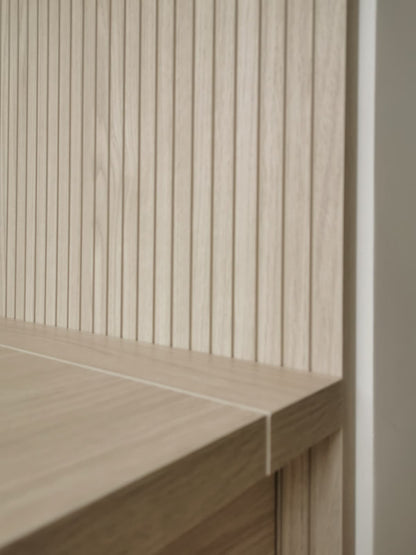 Sloth Slat Panel Hydraulic Bed 2045